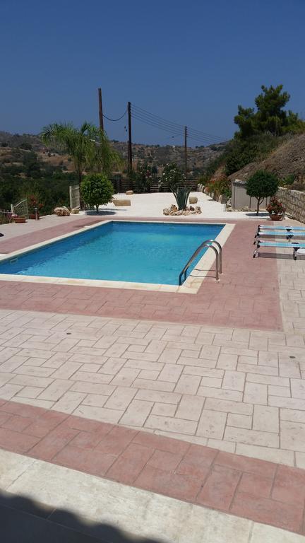 Villa Melyia Kato Pyrgos Exterior photo
